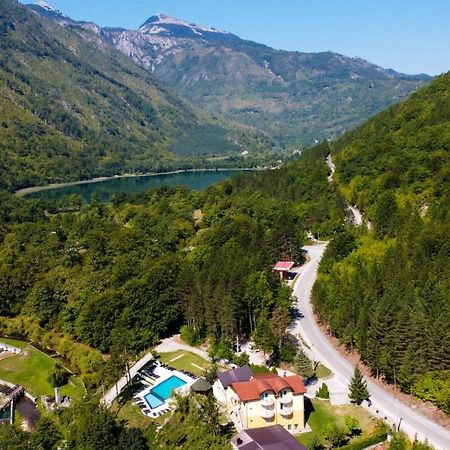 Vila Sunce Village Resort Konjic Zewnętrze zdjęcie